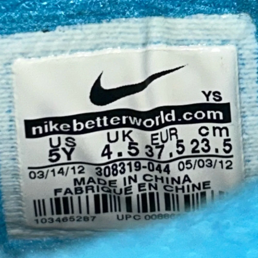 Nike Dunk Shoes Size Y5 Black/Blue‎ With Paint Splatter Design